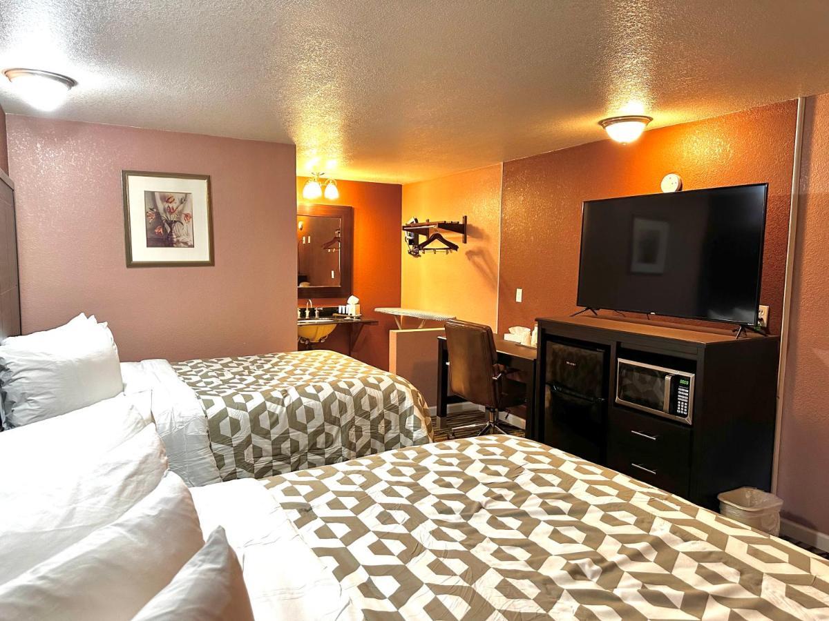 Annie Oakley Motel Oakley Exterior foto